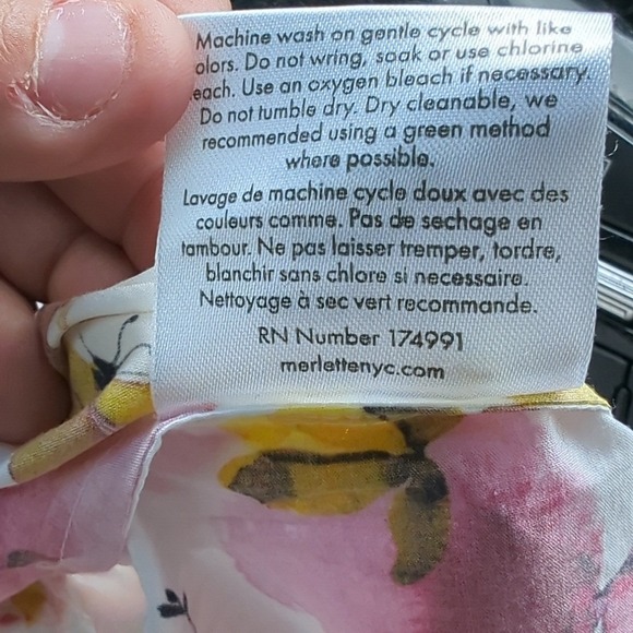 Merlette Floral Tiered Babydoll Top Blouse Puff Sleeve size small - Picture 16 of 16